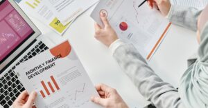découvrez comment l'analyse du big data transforme les entreprises en extrayant des insights précieux à partir de vastes ensembles de données. optimisez vos stratégies avec des outils avancés et des techniques innovantes pour améliorer la prise de décision.