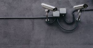 découvrez les meilleures pratiques en cybersécurité pour protéger vos données et vos systèmes. informez-vous sur les menaces actuelles, les outils de sécurité et les stratégies pour sécuriser votre entreprise contre les cyberattaques.